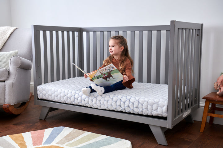 This mattress combines practical convenience with top-notch hygiene, offering a safe and clean sleep environment for your baby.